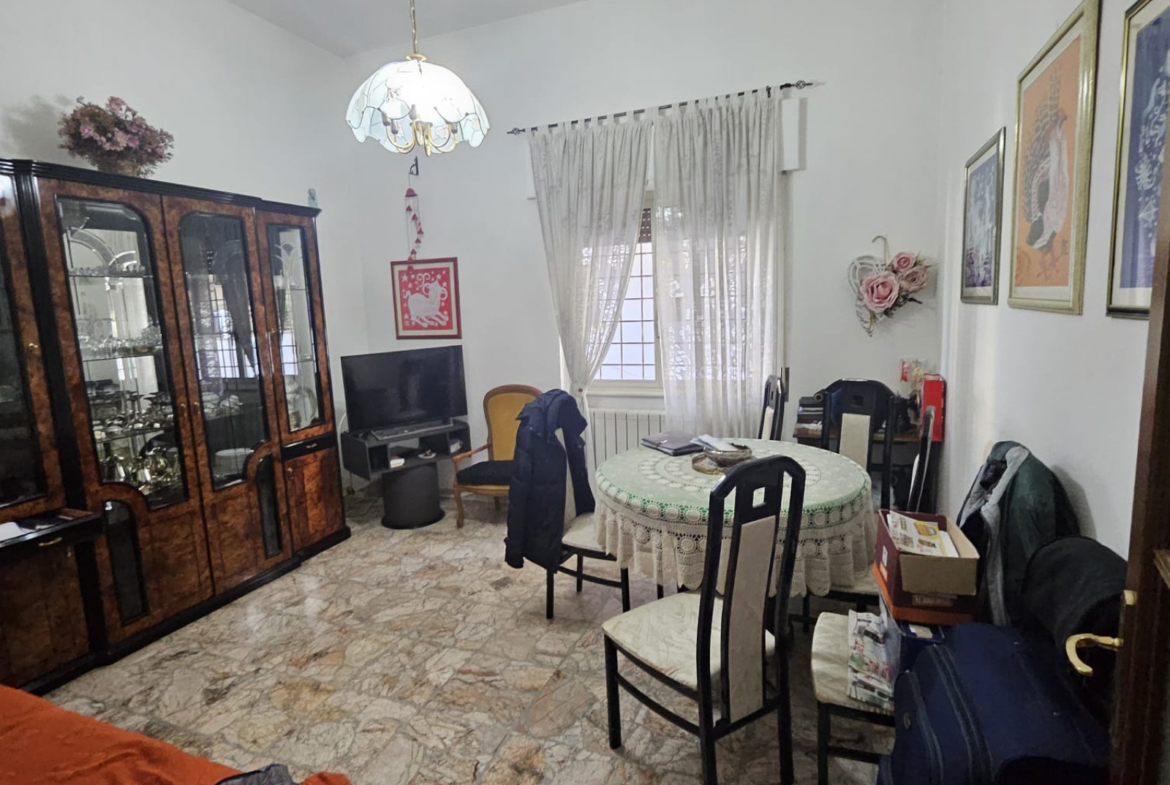 Tipologia Immobile: appartamento Provincia: roma Comune: roma Località: centocelle Indirizzo: Via delle Betulle