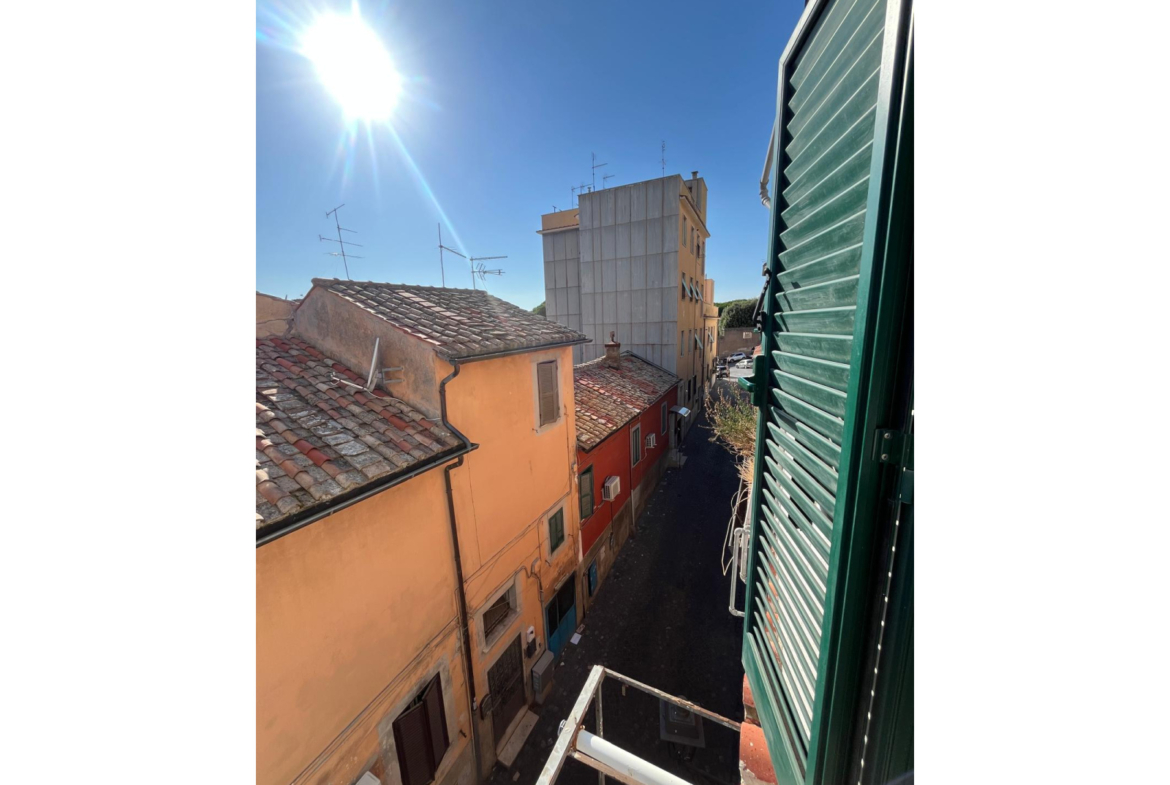 Tipologia Immobile: appartamento Provincia: roma Comune: albano laziale Località: centro urbano Indirizzo: Via Piano delle Grazie