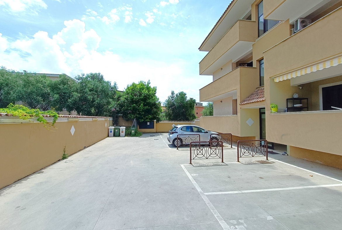 Tipologia Immobile: appartamento Provincia: roma Comune: ardea Località: tor san lorenzo Indirizzo: Via del Pettirosso