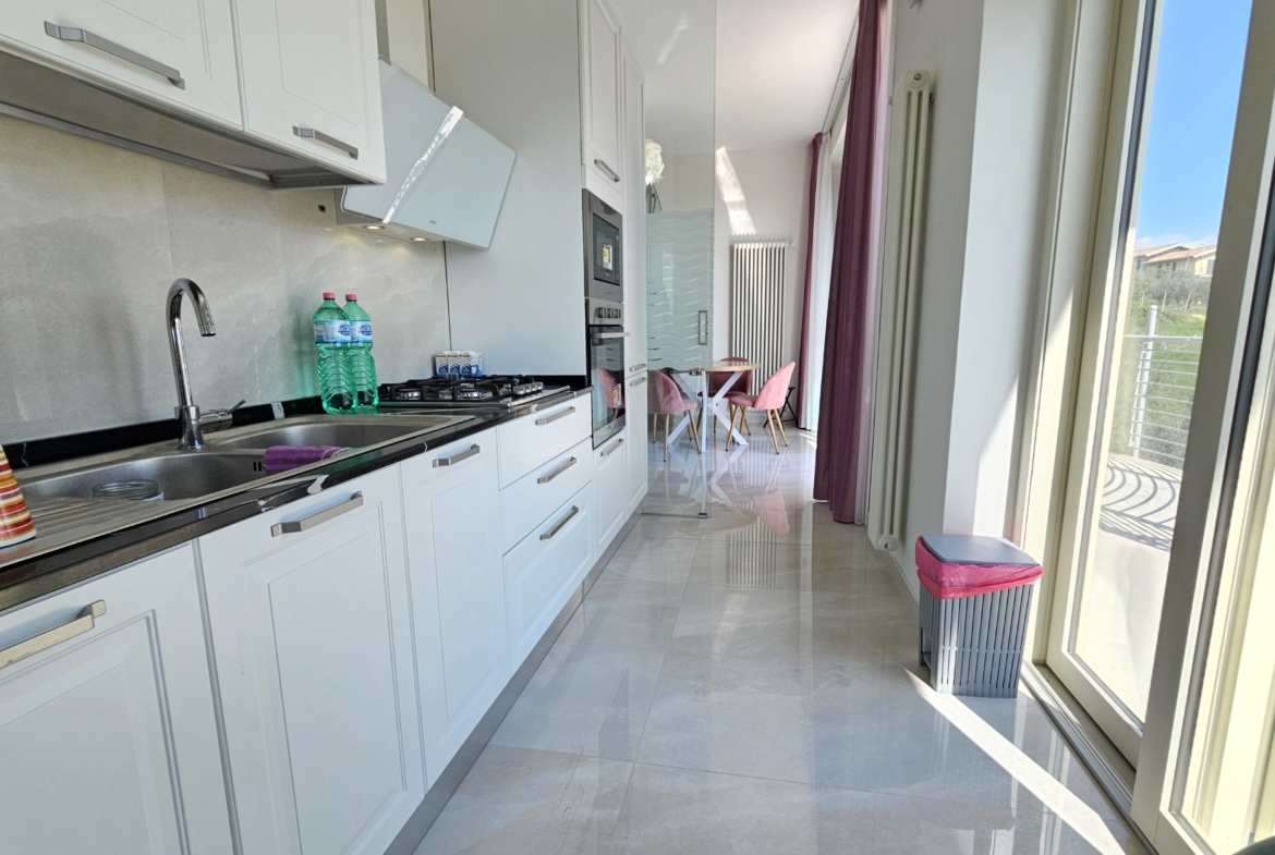 Tipologia Immobile: appartamento Provincia: roma Comune: fonte nuova Località: santa lucia Indirizzo: Via Appennini