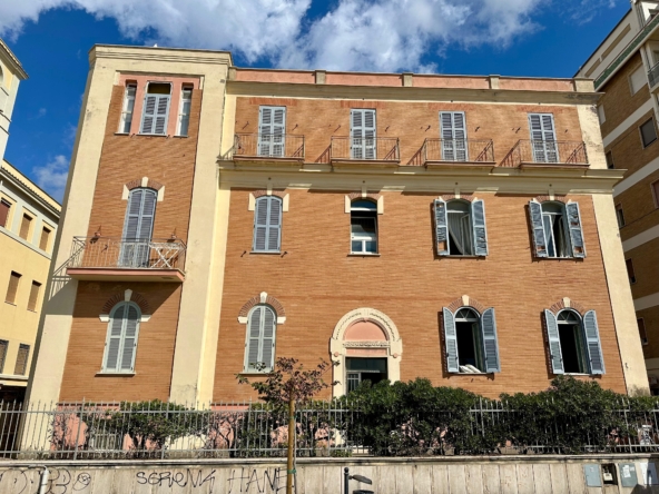 Tipologia Immobile: appartamento Provincia: roma Comune: nettuno Località: centro Indirizzo: Viale Giacomo Matteotti