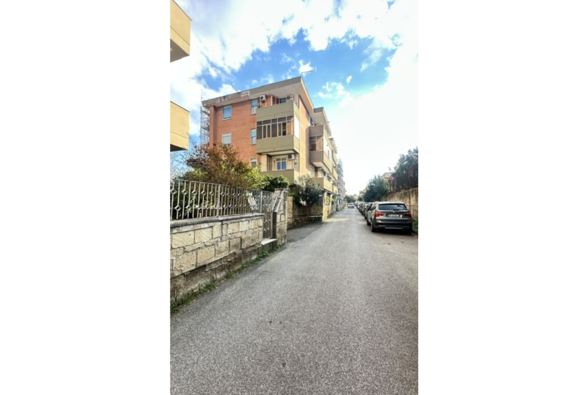 Tipologia Immobile: appartamento Provincia: roma Comune: roma Località: giardinetti Indirizzo: Via Casilina