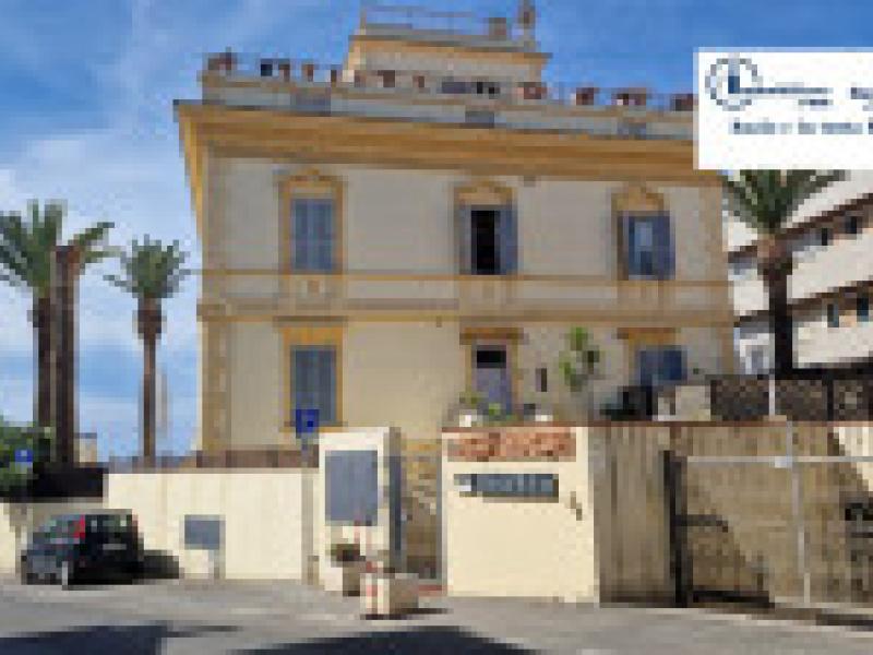 Tipologia Immobile: appartamento Provincia: roma Comune: anzio Località: anzio Indirizzo: Via Vinicio