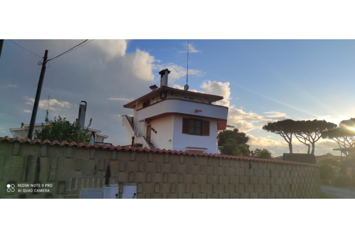 Tipologia Immobile: appartamento Provincia: roma Comune: ardea Località: tor san lorenzo Indirizzo: Via Isernia