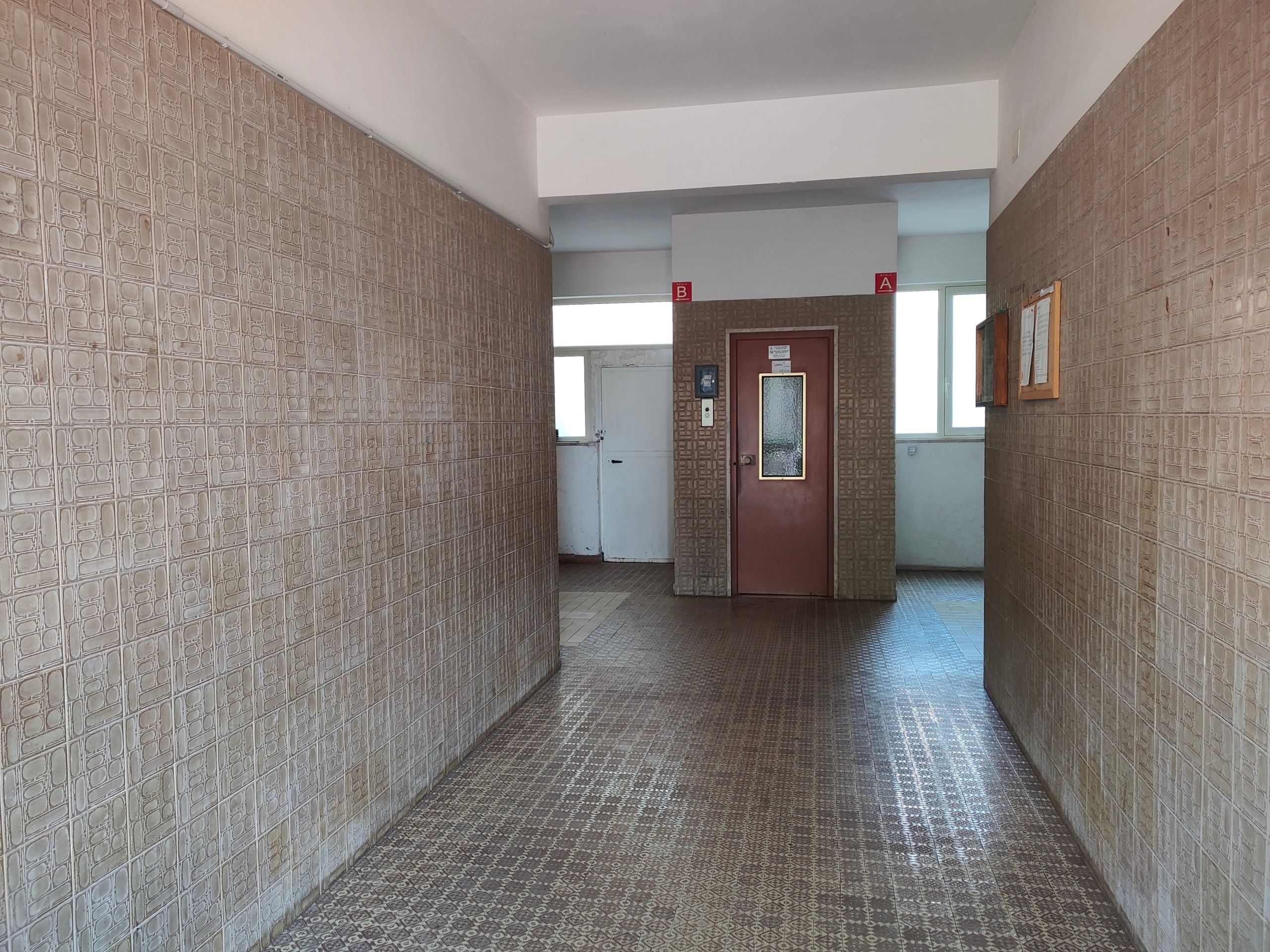 Tipologia Immobile: appartamento Provincia: roma Comune: pomezia Località: centro urbano Indirizzo: Via Zara