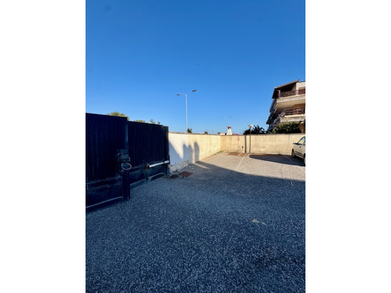 Tipologia Immobile: appartamento Provincia: roma Comune: pomezia Località:  Indirizzo: Via Generale Carlo Alberto Dalla Chiesa