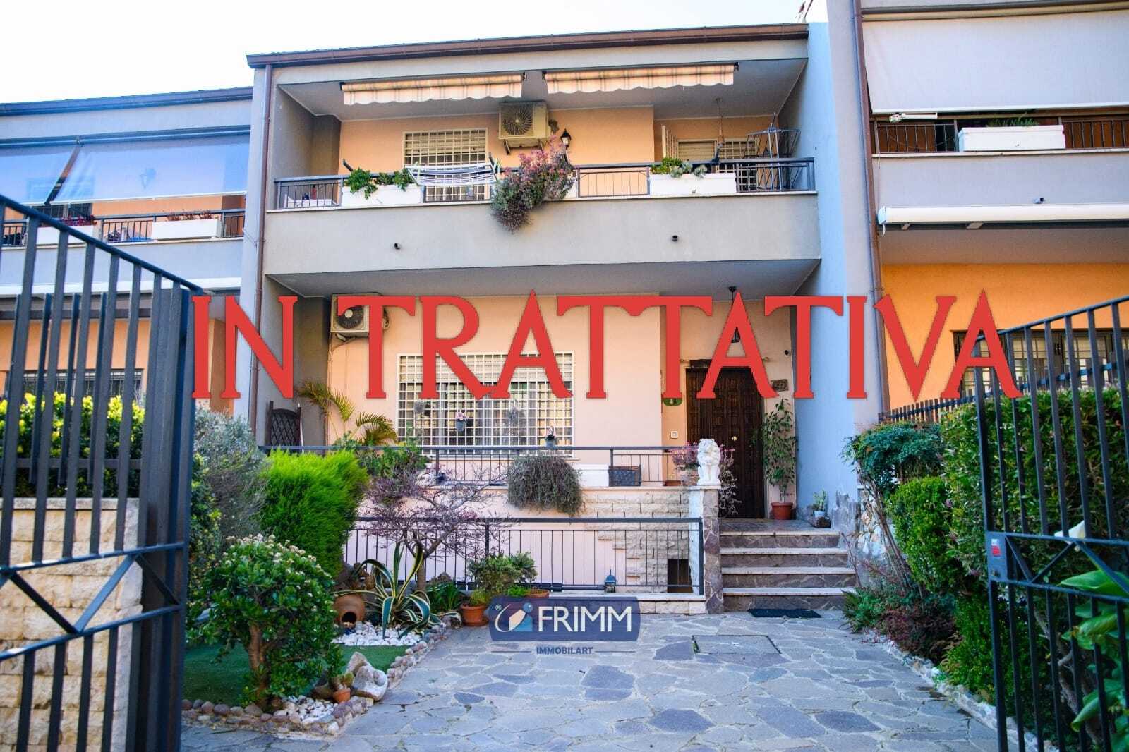 Tipologia Immobile: villa / indipendente / semi indipendente Provincia: latina Comune: aprilia Località: centro urbano Indirizzo: Via Arturo Toscanini